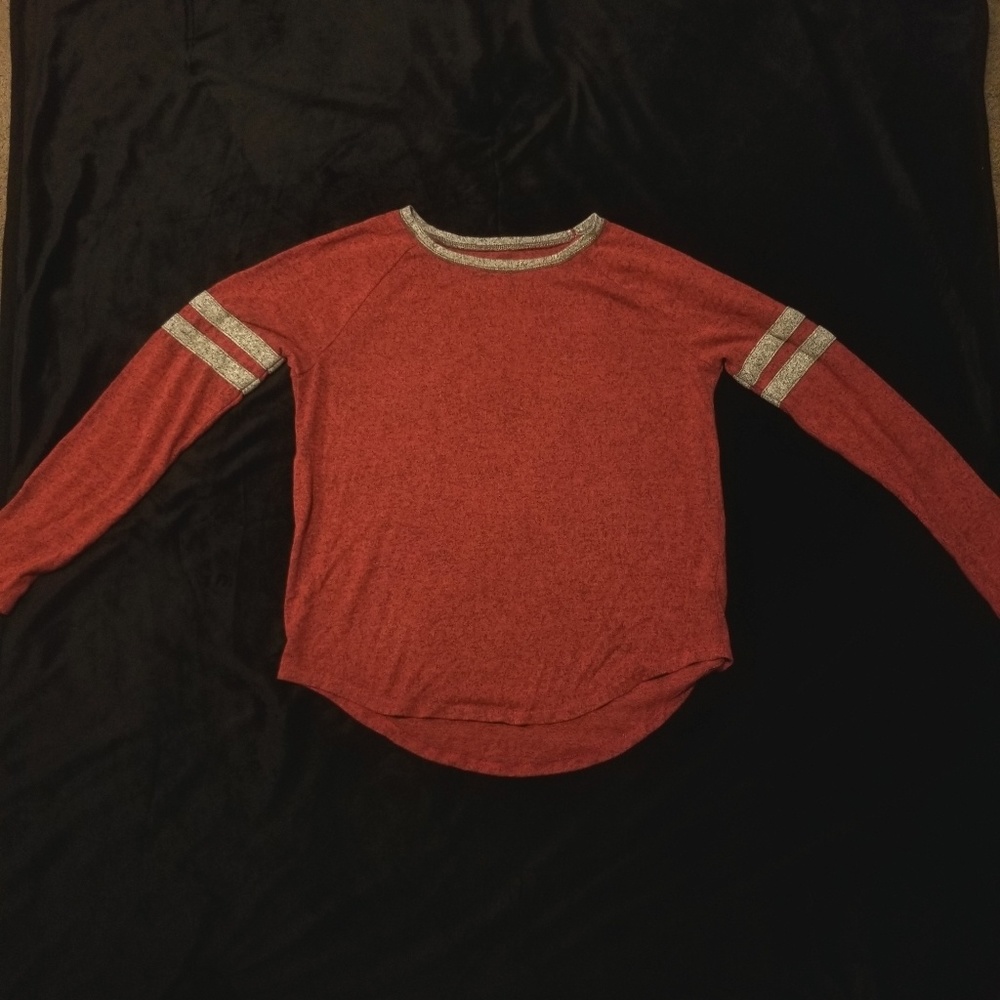 Red long sleeve shirt. Brand SO. (Kohl's)